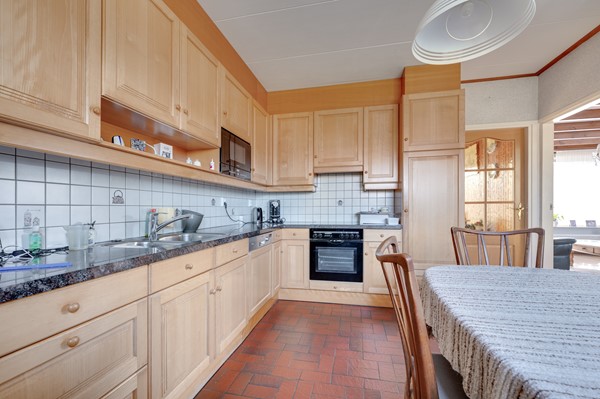 Medium property photo - Pastoor J.A.M. van den Muijsenbergstraat 2, 4513 AV Hoofdplaat